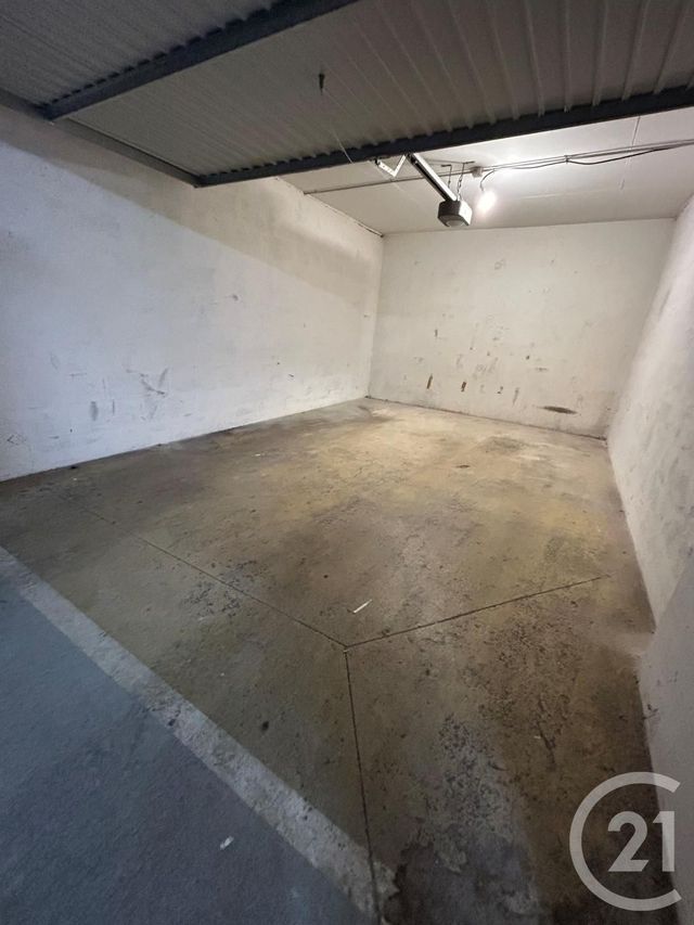 Parking à vendre - 16 m2 - Paris - 75020 - ILE-DE-FRANCE