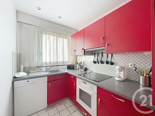 Appartement F4 à vendre - 4 pièces - 82,74 m2 - Paris - 75012 - ILE-DE-FRANCE