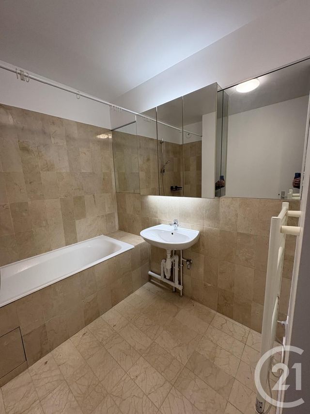 Appartement F2 à louer - 2 pièces - 56,05 m2 - Paris - 75012 - ILE-DE-FRANCE