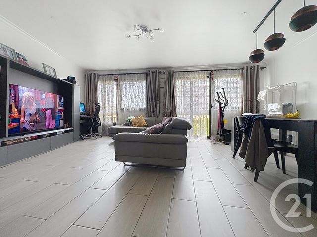 Afficher la photo en grand Appartement F4 à vendre - 4 pièces - 71 m2 - Paris - 75012 - ILE-DE-FRANCE