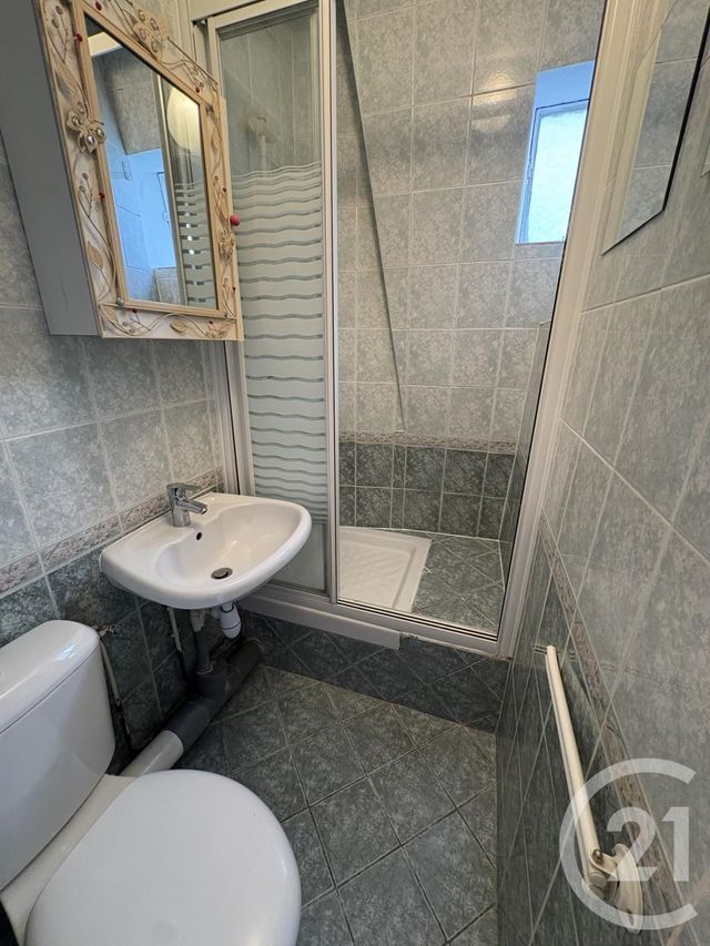 Appartement F2 &agrave; louer - 2 pi&egrave;ces - 38,81 m2 - Paris - 75020 - ILE-DE-FRANCE