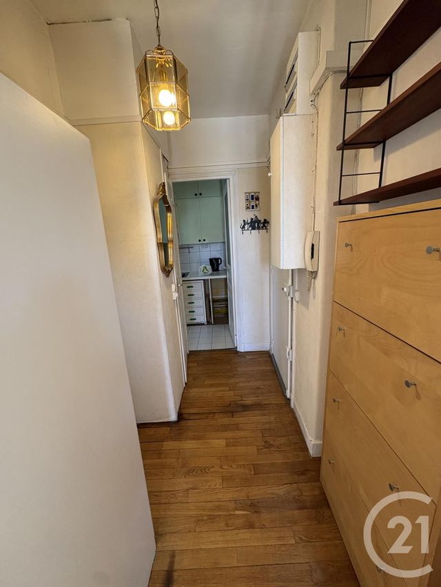 Appartement F2 &agrave; louer - 2 pi&egrave;ces - 38,81 m2 - Paris - 75020 - ILE-DE-FRANCE