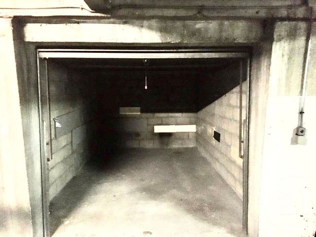 Parking &agrave; vendre - 12,25 m2 - Paris - 75011 - ILE-DE-FRANCE