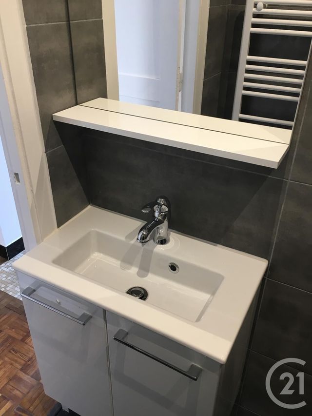 Appartement F3 &agrave; louer - 3 pi&egrave;ces - 51,50 m2 - Paris - 75012 - ILE-DE-FRANCE