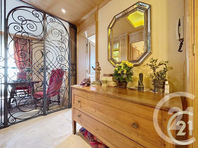 Appartement F6 &agrave; vendre - 6 pi&egrave;ces - 123,46 m2 - Paris - 75011 - ILE-DE-FRANCE