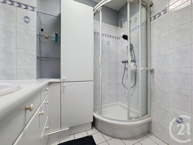 Appartement F3 &agrave; vendre - 3 pi&egrave;ces - 54,82 m2 - Paris - 75020 - ILE-DE-FRANCE