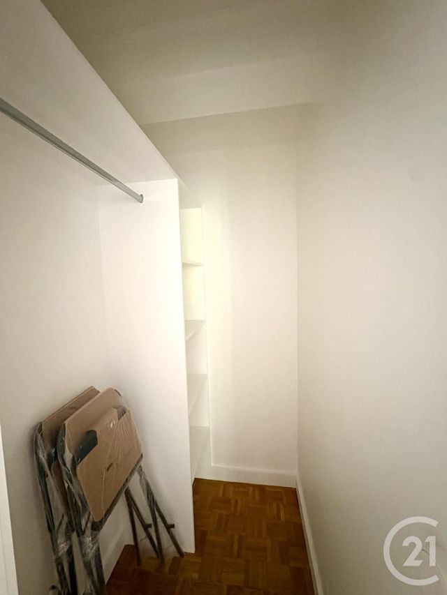 Appartement F3 &agrave; louer - 3 pi&egrave;ces - 60,80 m2 - Paris - 75019 - ILE-DE-FRANCE