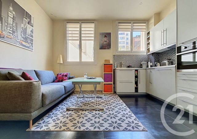 Appartement F1 à vendre PARIS