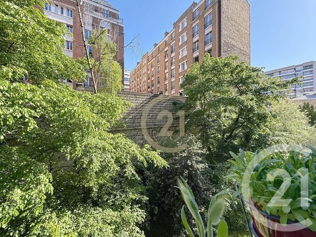 Afficher la photo en grand Appartement F2 à vendre - 2 pièces - 49,15 m2 - Paris - 75012 - ILE-DE-FRANCE