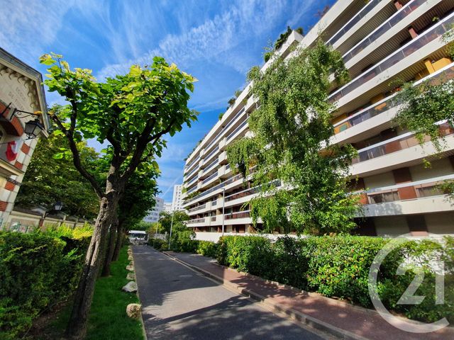 Appartement F4 à vendre - 4 pièces - 82,74 m2 - Paris - 75012 - ILE-DE-FRANCE