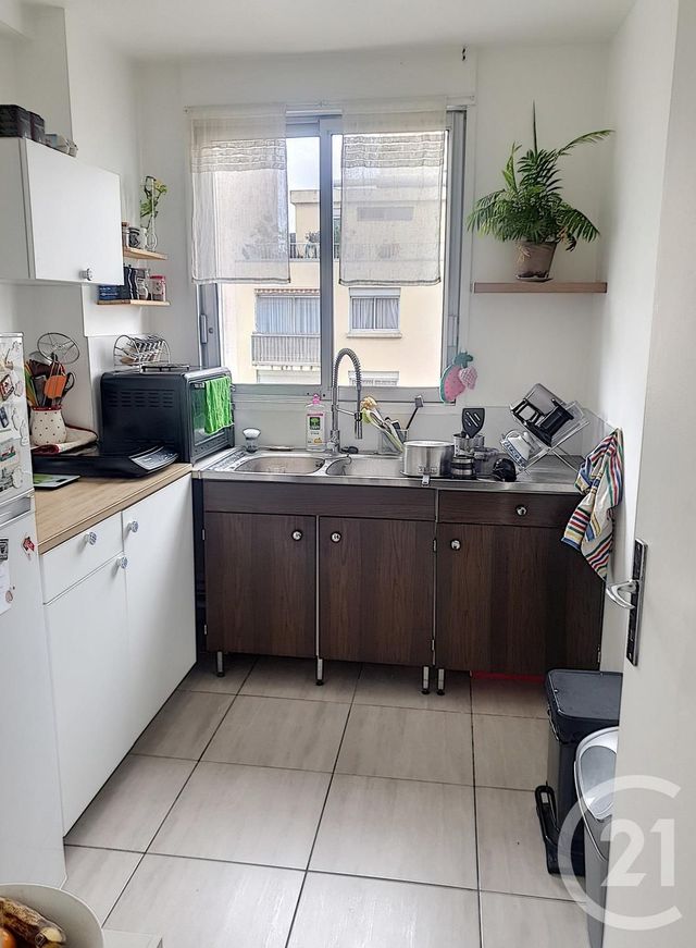 Appartement F2 à louer - 2 pièces - 42,06 m2 - Paris - 75012 - ILE-DE-FRANCE