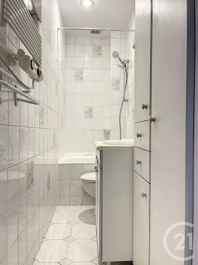 Appartement F3 &agrave; louer - 3 pi&egrave;ces - 44,99 m2 - Paris - 75012 - ILE-DE-FRANCE