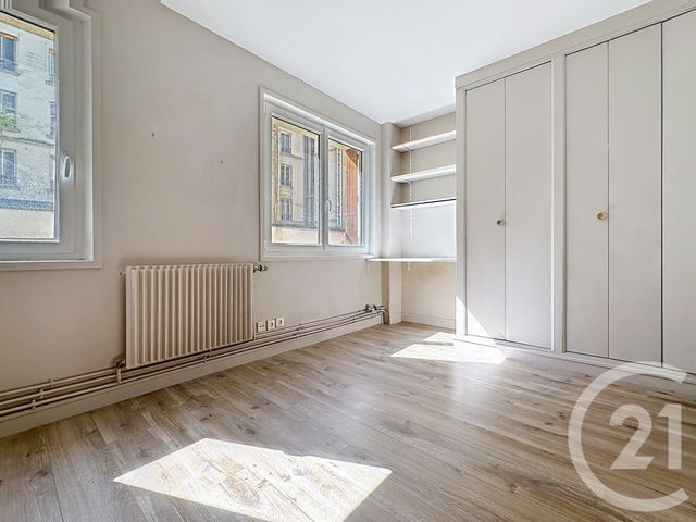 Appartement Triplex &agrave; vendre - 7 pi&egrave;ces - 155,07 m2 - Paris - 75012 - ILE-DE-FRANCE