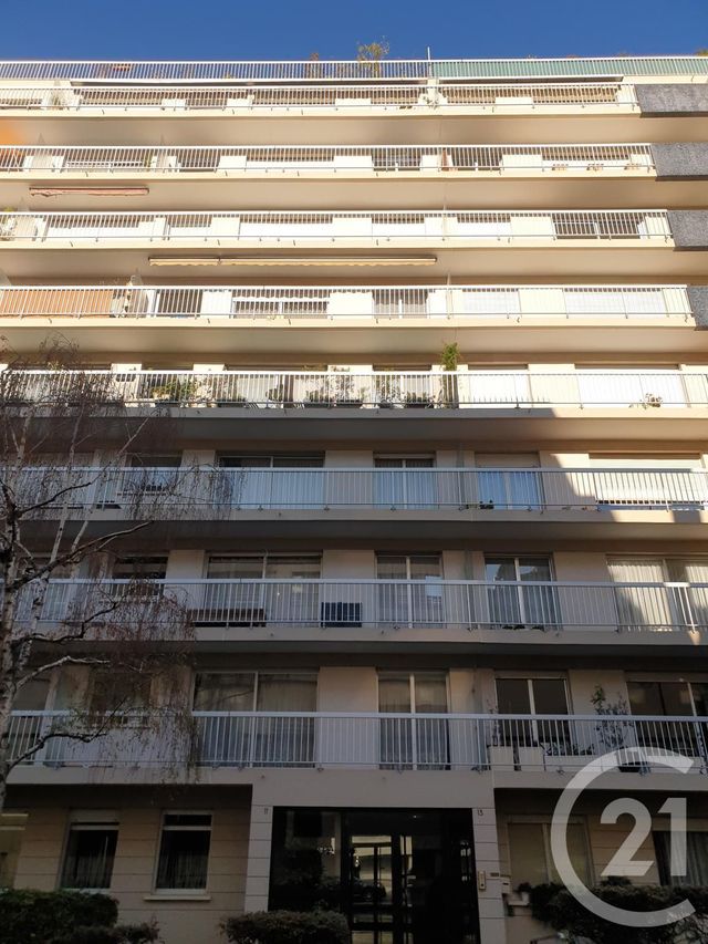 Appartement F5 &agrave; louer - 5 pi&egrave;ces - 106,45 m2 - Paris - 75012 - ILE-DE-FRANCE