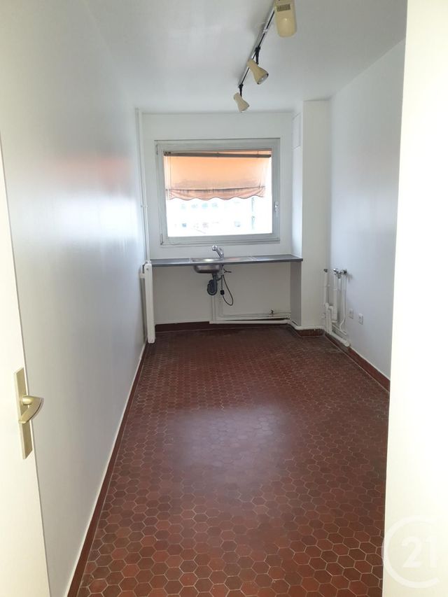 Appartement F5 &agrave; louer - 5 pi&egrave;ces - 106,45 m2 - Paris - 75012 - ILE-DE-FRANCE